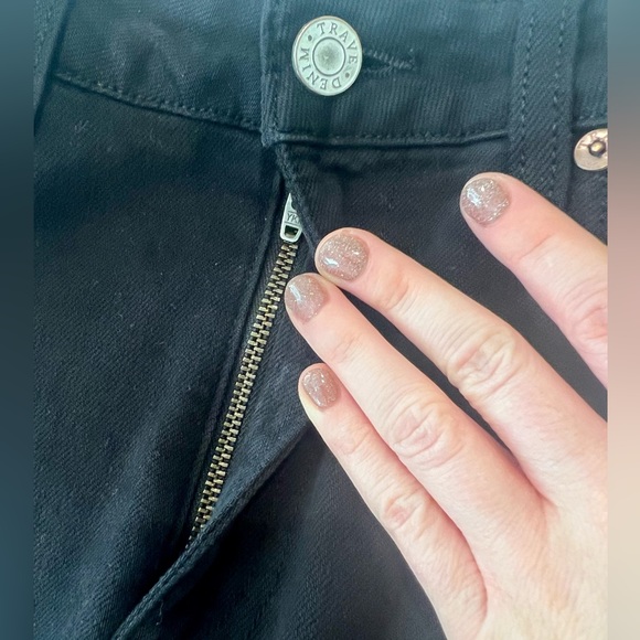 TRAVE Jeans, Size 26 - Picture 5 of 8